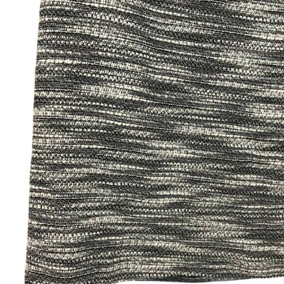Ann Taylor Loft Black White Textured Petite Mini Skirt Size 10P Career - Picture 2 of 7